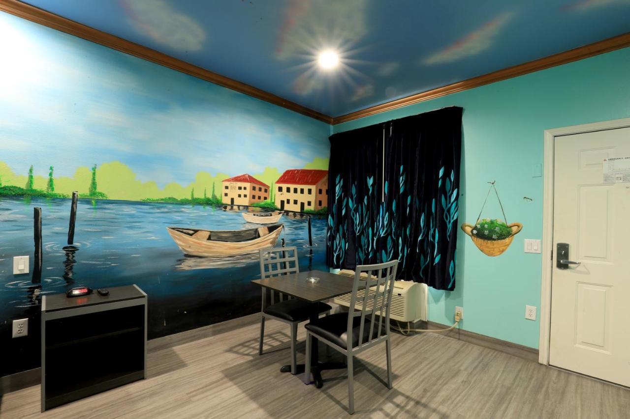 Scottish Inn And Suites Houston-Jones Road Louetta 외부 사진