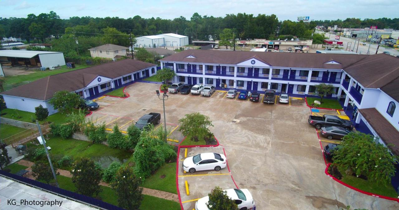 Scottish Inn And Suites Houston-Jones Road Louetta 외부 사진