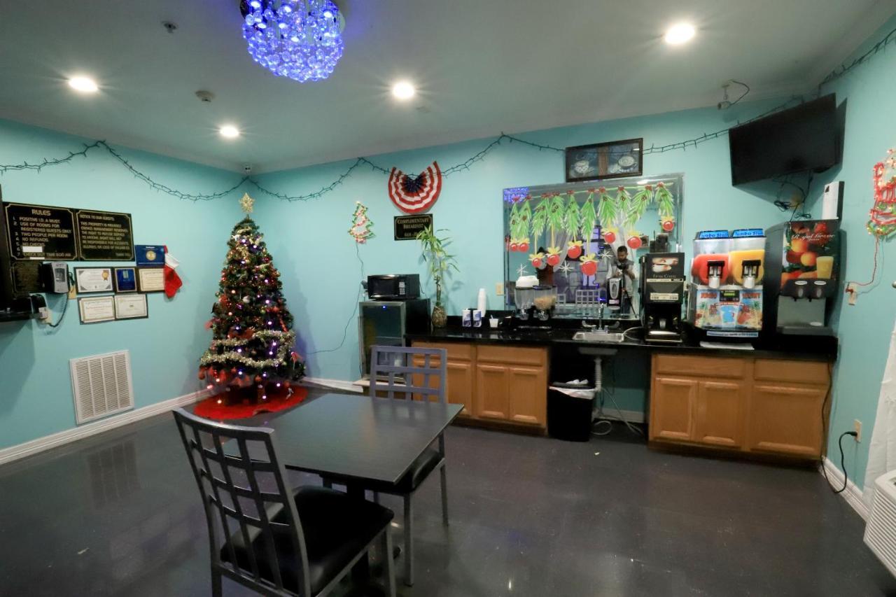Scottish Inn And Suites Houston-Jones Road Louetta 외부 사진