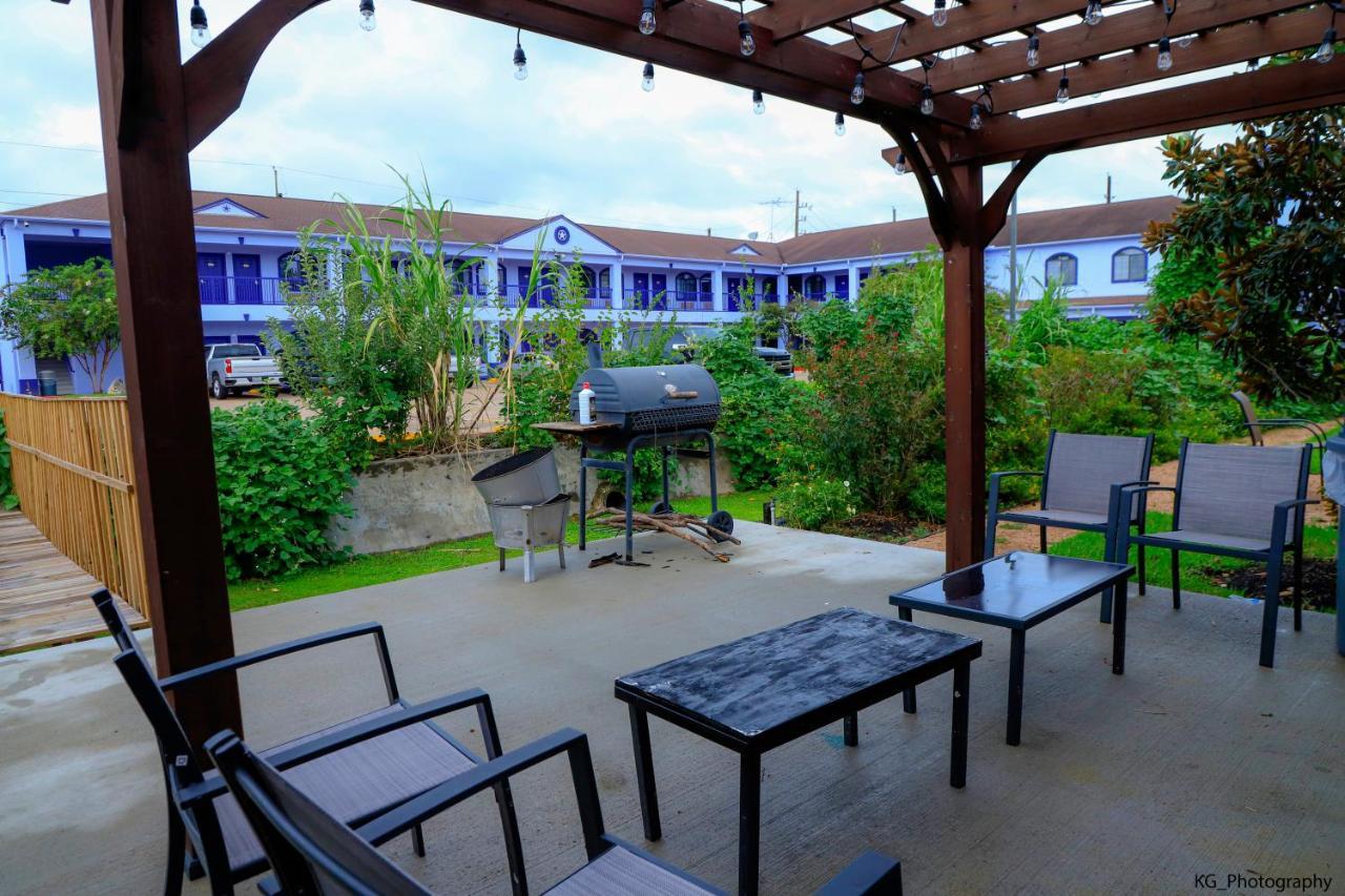 Scottish Inn And Suites Houston-Jones Road Louetta 외부 사진